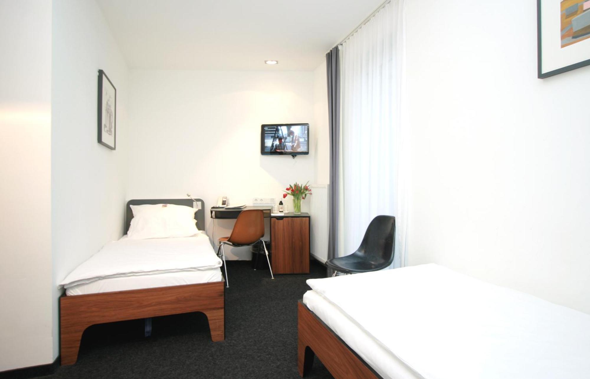 Chelsea Hotel Köln Szoba fotó