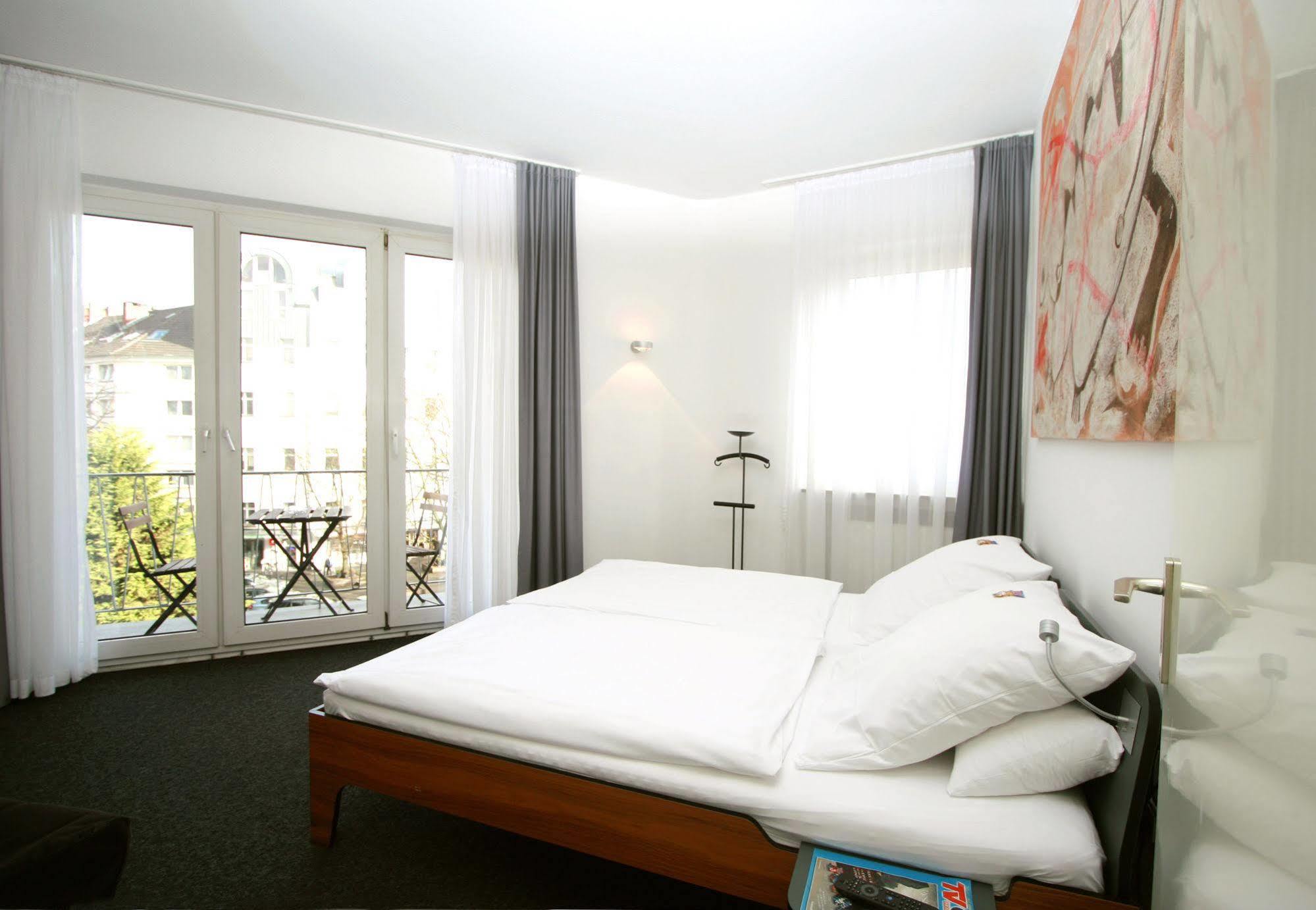 Chelsea Hotel Köln Kültér fotó